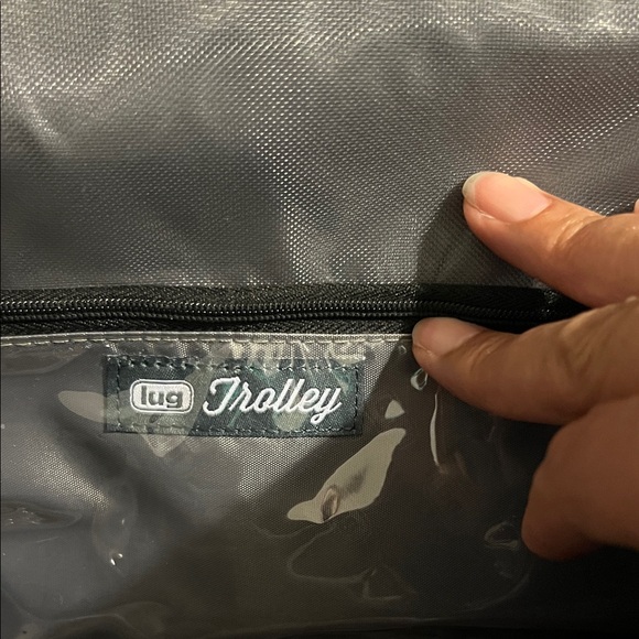 NWOT Lug Trolley Red and White Polka Dot Makeup Organizer - Picture 3 of 6